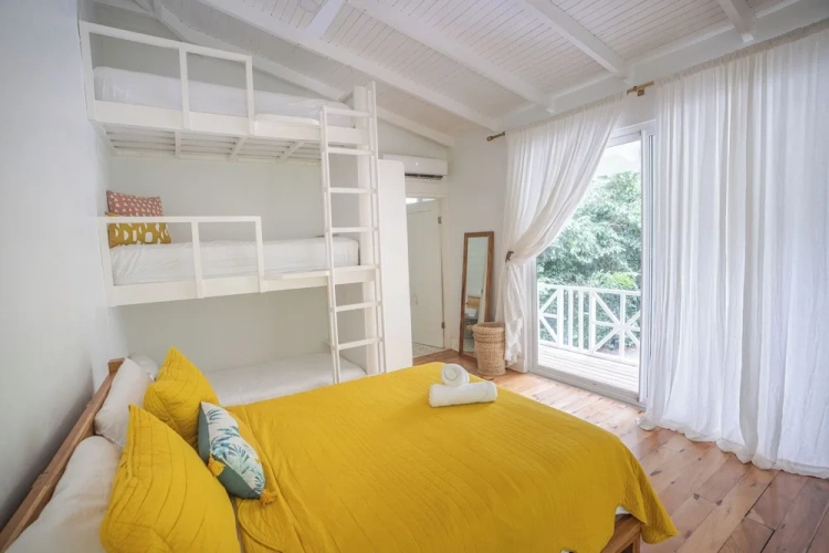 2 Bedrooms Deluxe Villa beachfront