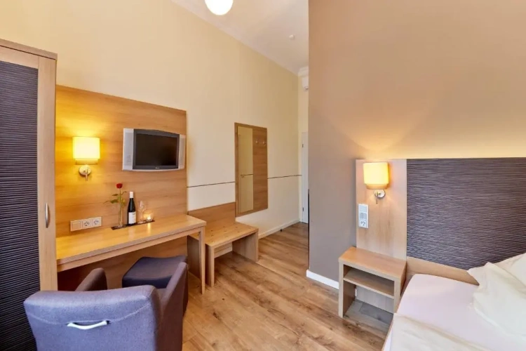 Standard Single room
