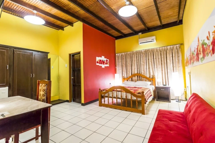 1 Bedroom Economy Double room