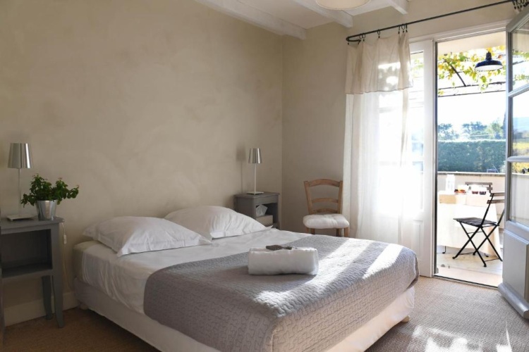 Standard Quadruple Duplex room