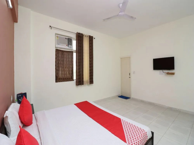 OYO 22648 Shalimar Inn