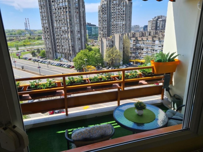 3 Bedrooms Apartment