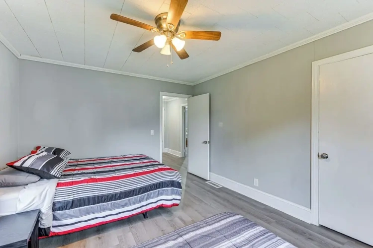 3 Bedrooms Cottage