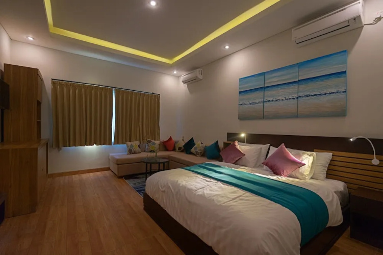 Royal Orchid Lodge