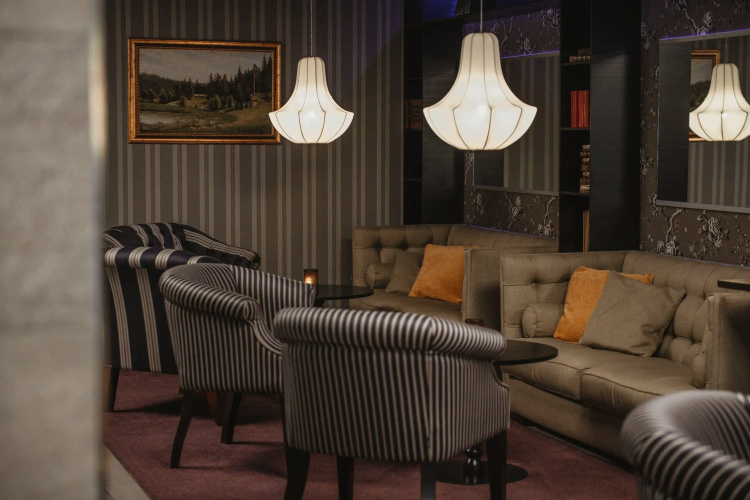 Home Hotel Bristol