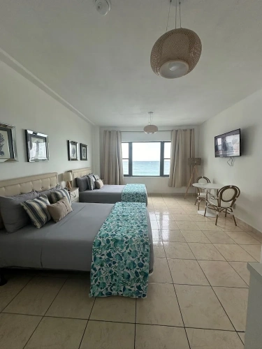 Quadruple Studio with sea view