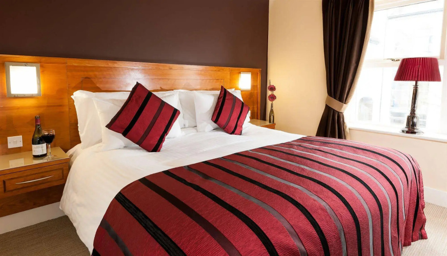 Clew Bay Hotel