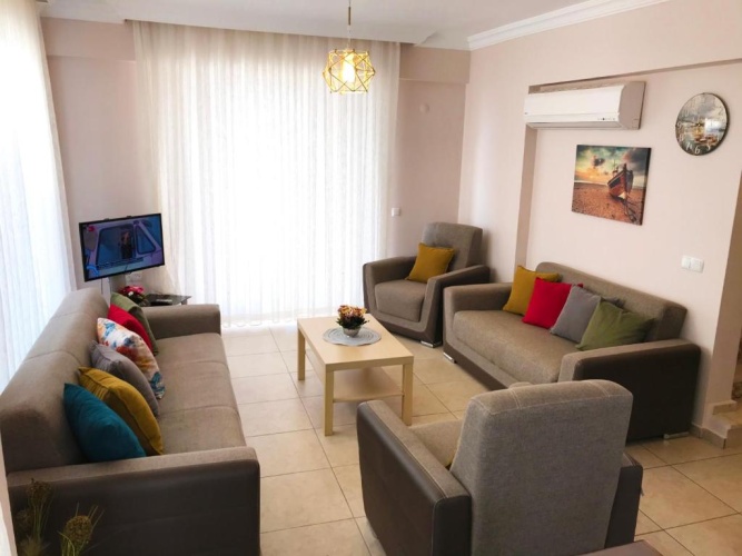 2 Bedrooms Apartment