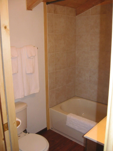 Crater Lake Inn & Retreat