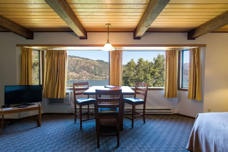 Westcliff Lodge