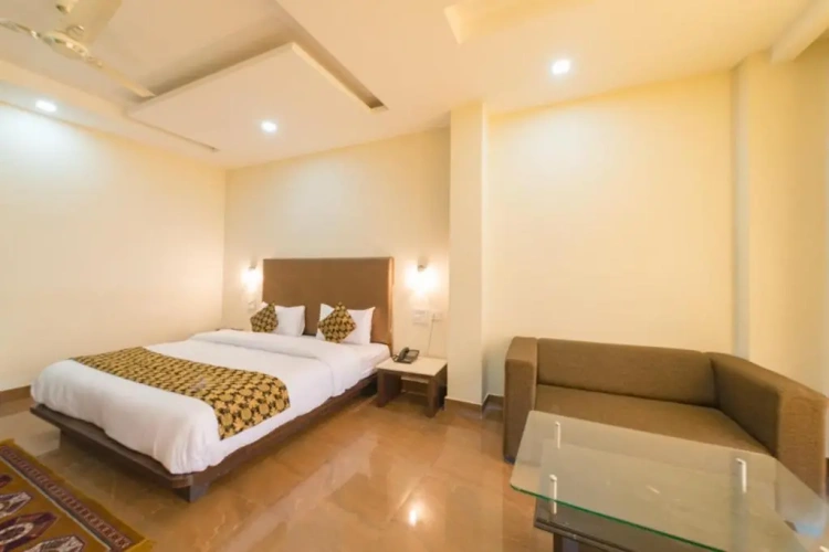 Deluxe Double room