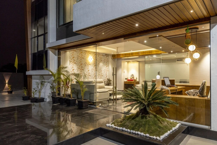 Hotel Opulence