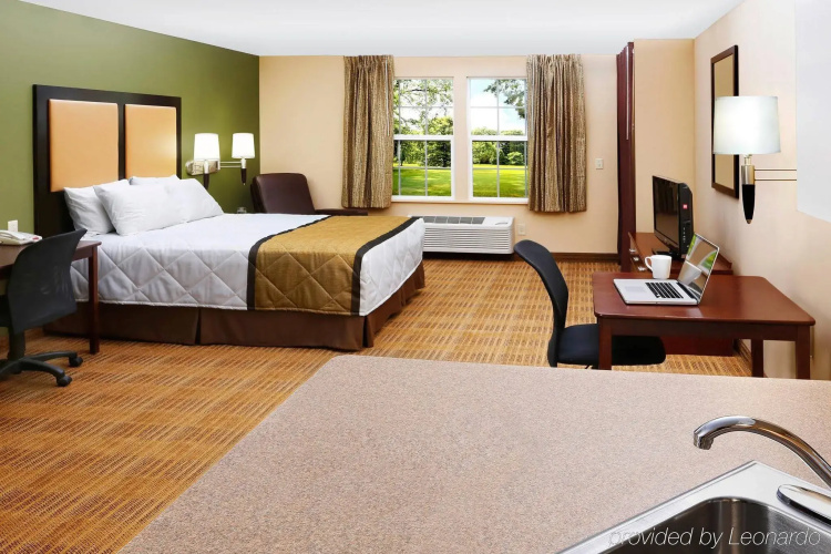 Extended Stay America Select Suites - Phoenix - Deer Valley