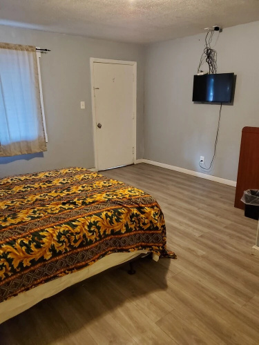 Ranch motel