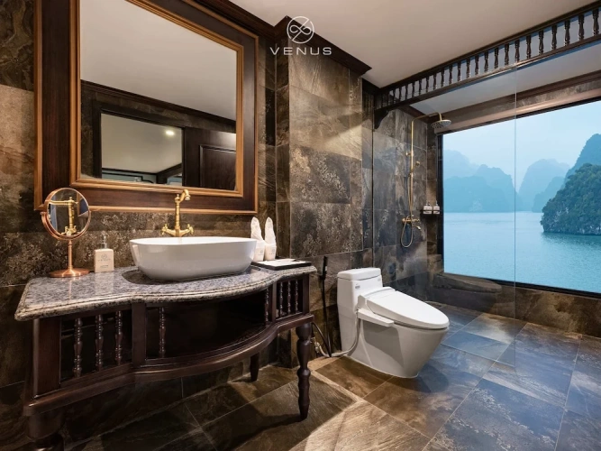 Family Suite with balcony and with ocean view