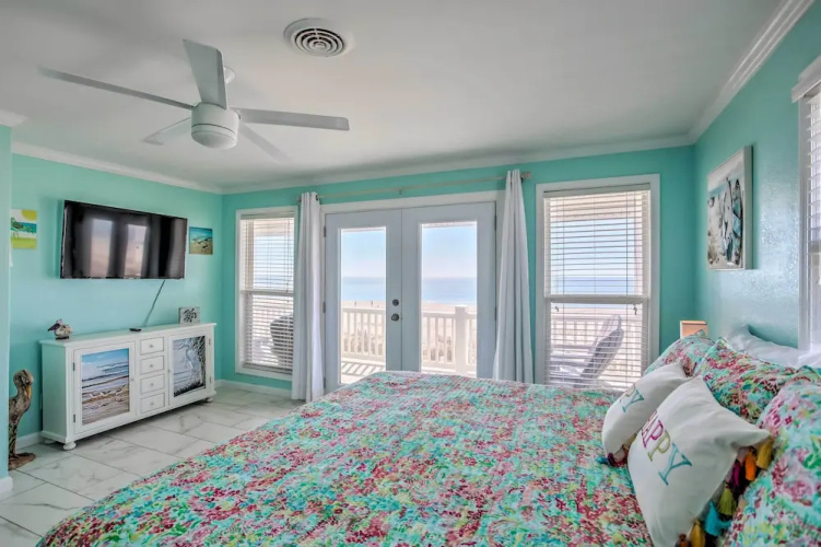 Marvelous Oceanfront Home w/ Stunning Views
