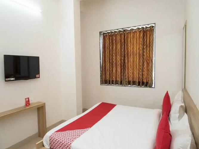 OYO Home 14110 Modern Stay