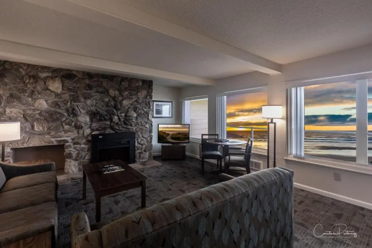 3 Bedrooms Family Suite with ocean view