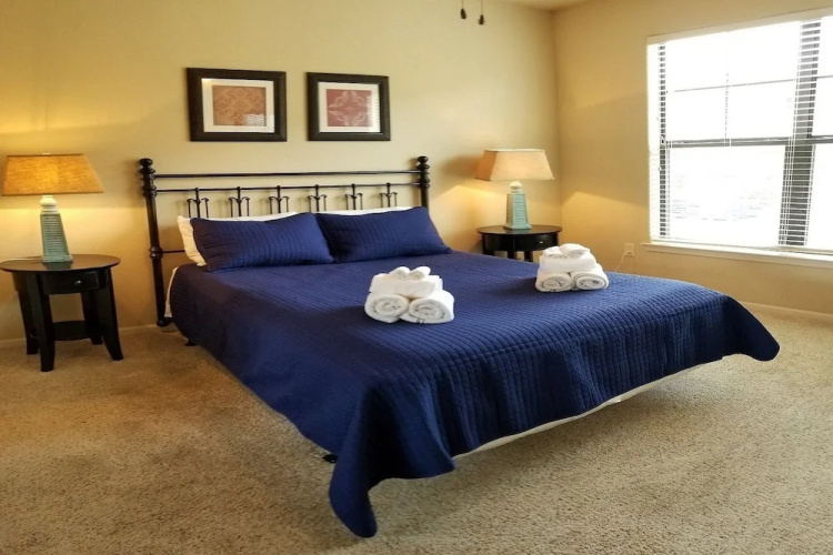 BP521CP Bella Piazza - Three Bedroom Condo