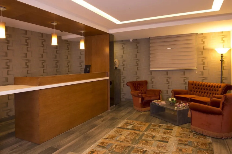 HOtello Guest Suites