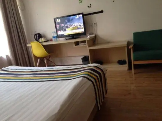 Hello Hotel