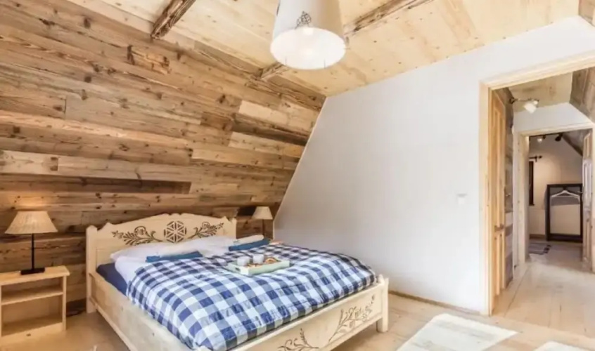 Chałubińskiego 41