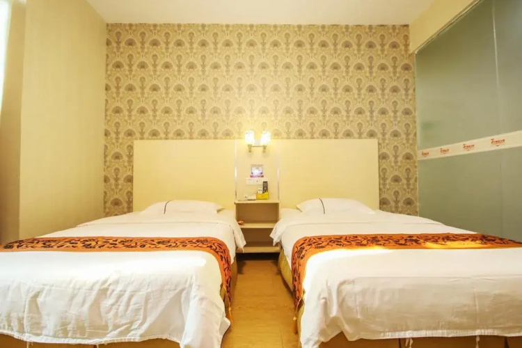 No.7 Premium Inn