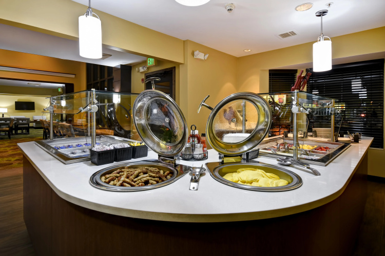Staybridge Suites Grand Rapids-Kentwood photo 35
