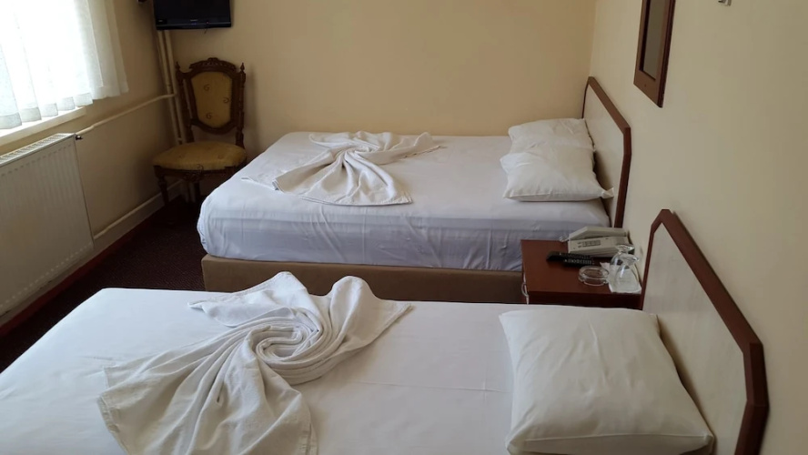 Leman Akçay Otel