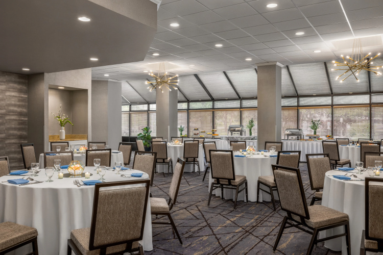 Crowne Plaza Edison photo 30