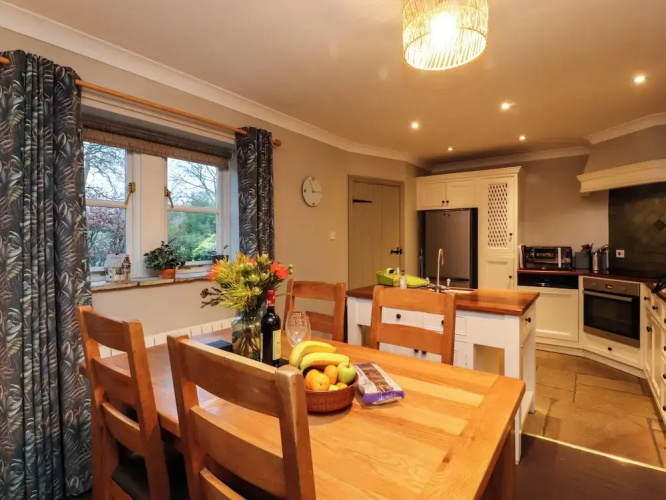 Woodside Cottage