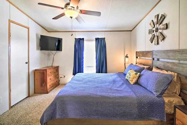 Private Hill Country House with Deck on 7 Acres!