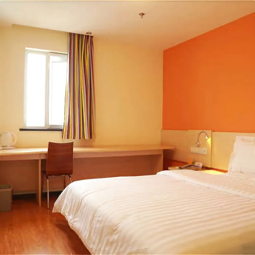 7 Days Inn