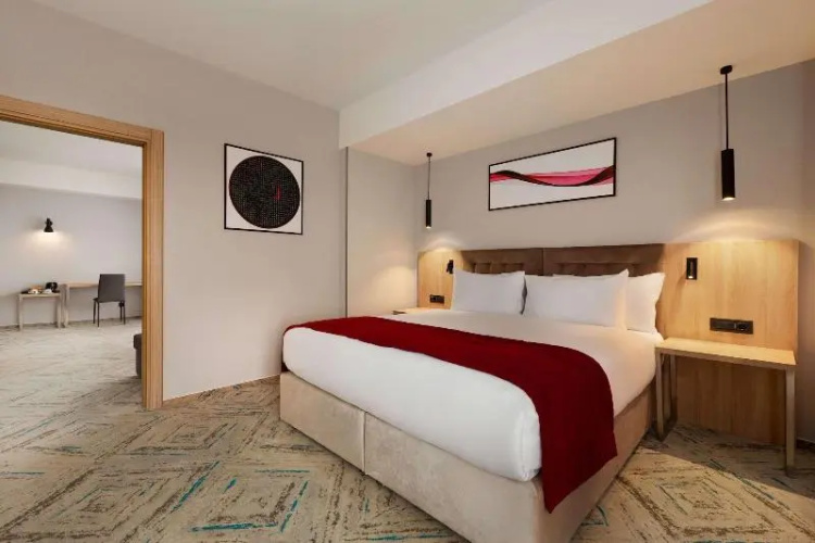 Ramada Targu Jiu