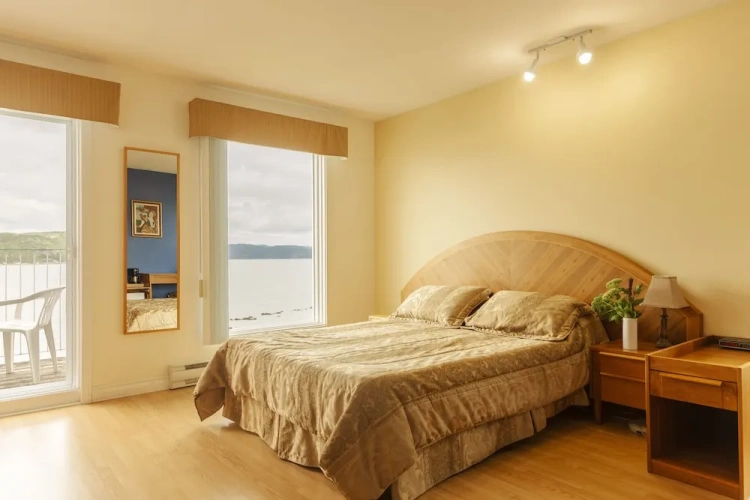 Deluxe Quadruple room with balcony and with sea view