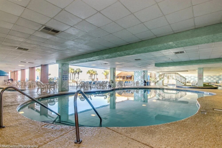 Escape to Grand Cayman Resort 559
