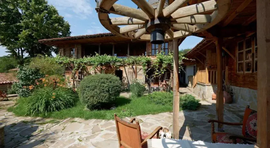 Zheravna Ecohouse
