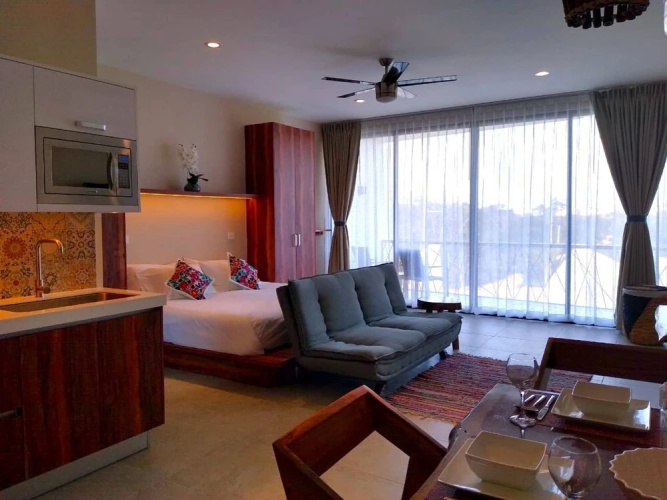 Brand New Studio w/Amazing Pool and Garden