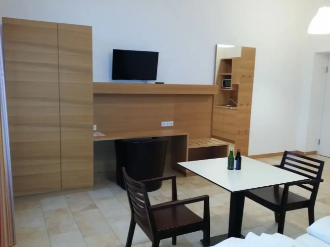 Hotel Aton