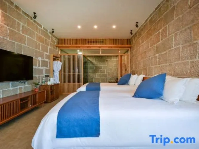 Superior Twin room with sea view