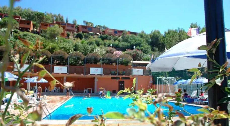 Villaggio Turas