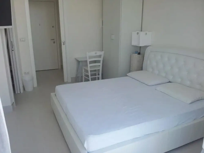Classic Triple room with balcony and with city view