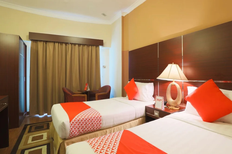 Syaj Hotel