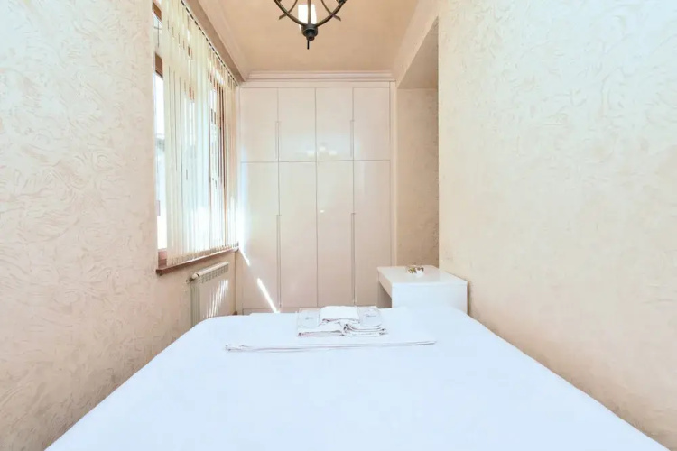 Apartment on Teryan 19