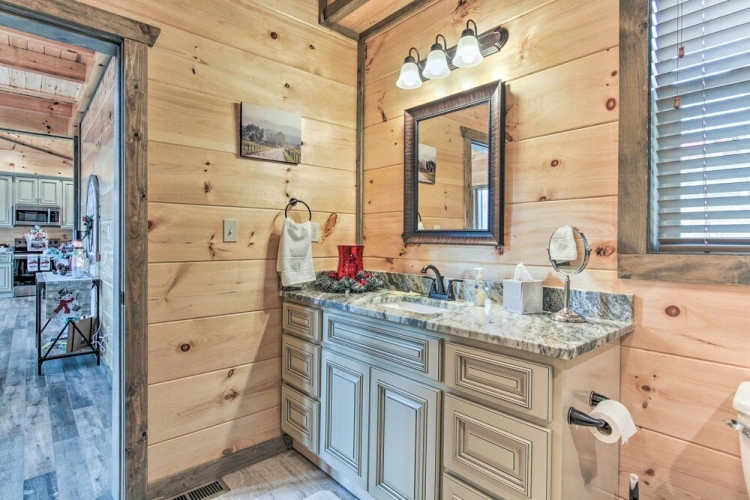 2 Bedrooms Cottage