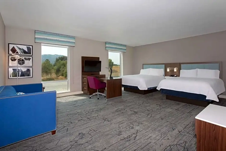 Quadruple Suite