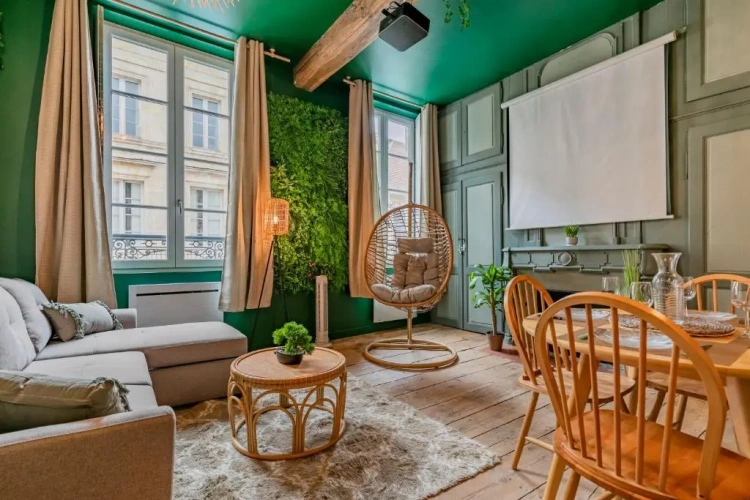 1 Bedroom Apartment