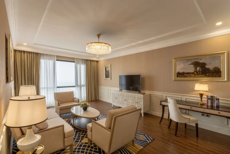 Double Suite