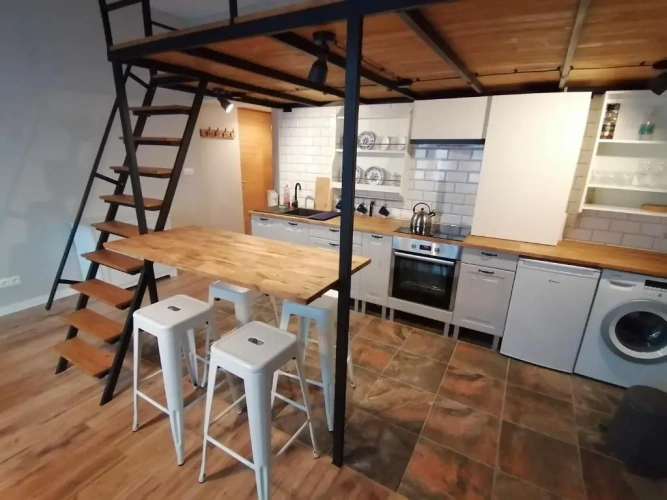 1 Bedroom Apartment
