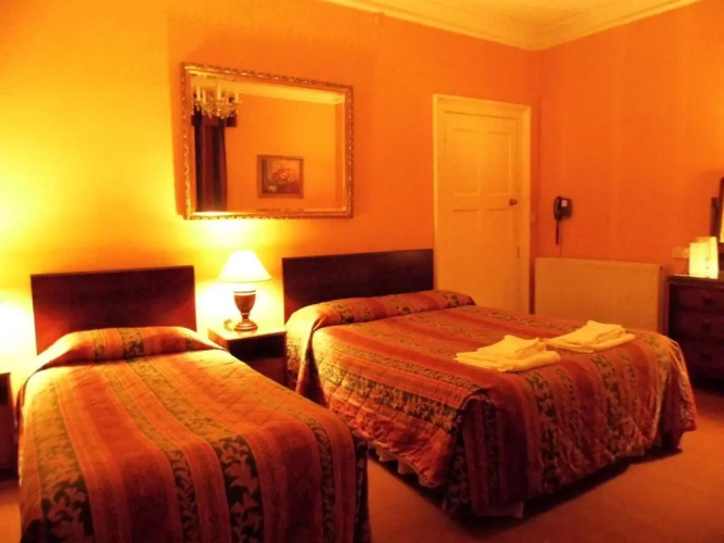 Averon Guest House